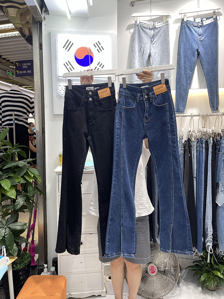 梵思羽高腰开叉牛仔裤2021年秋冬款显瘦减龄贴标修身百搭喇叭长裤