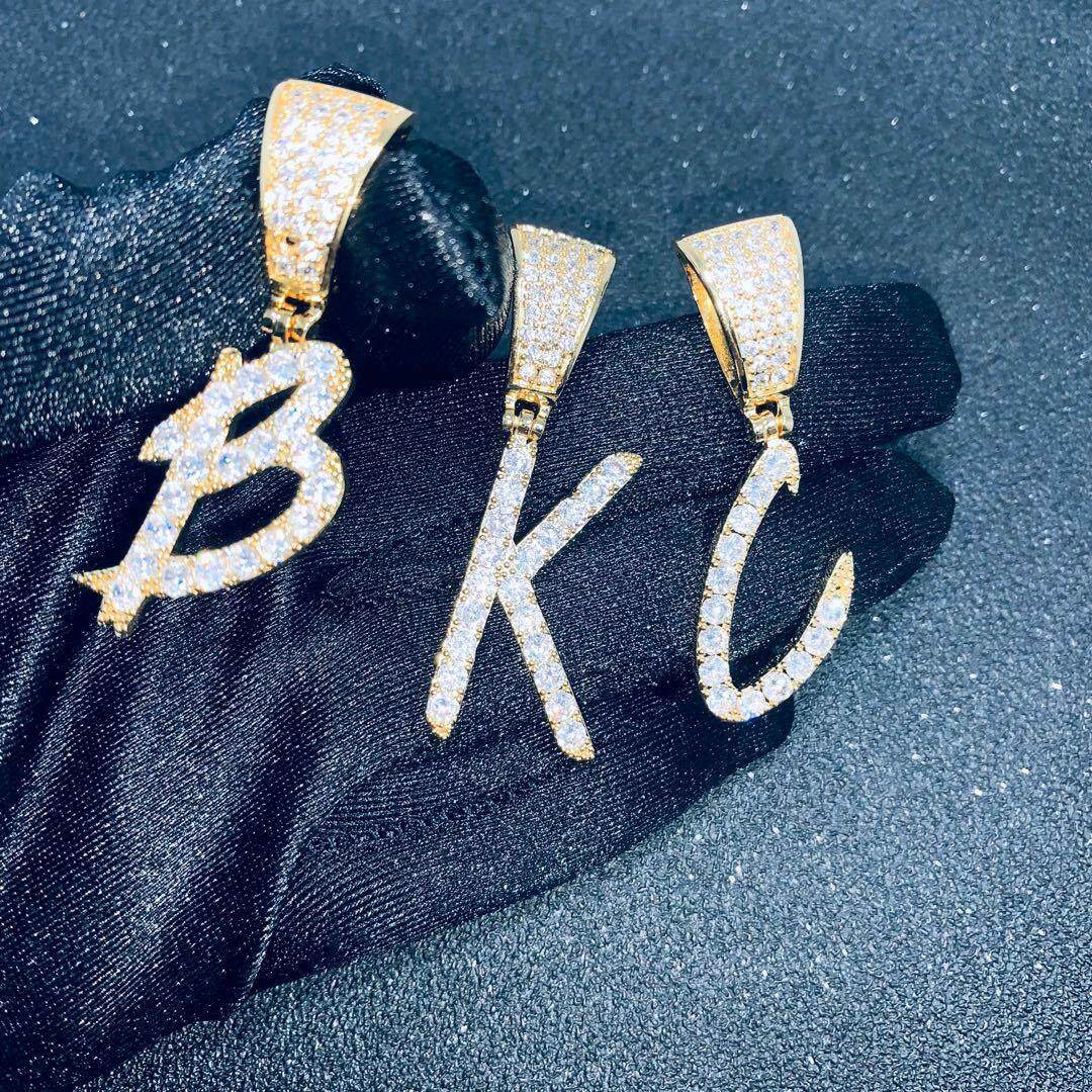 太闪吊坠锁骨男女超帅甜酷项链镶钻数字字母项链