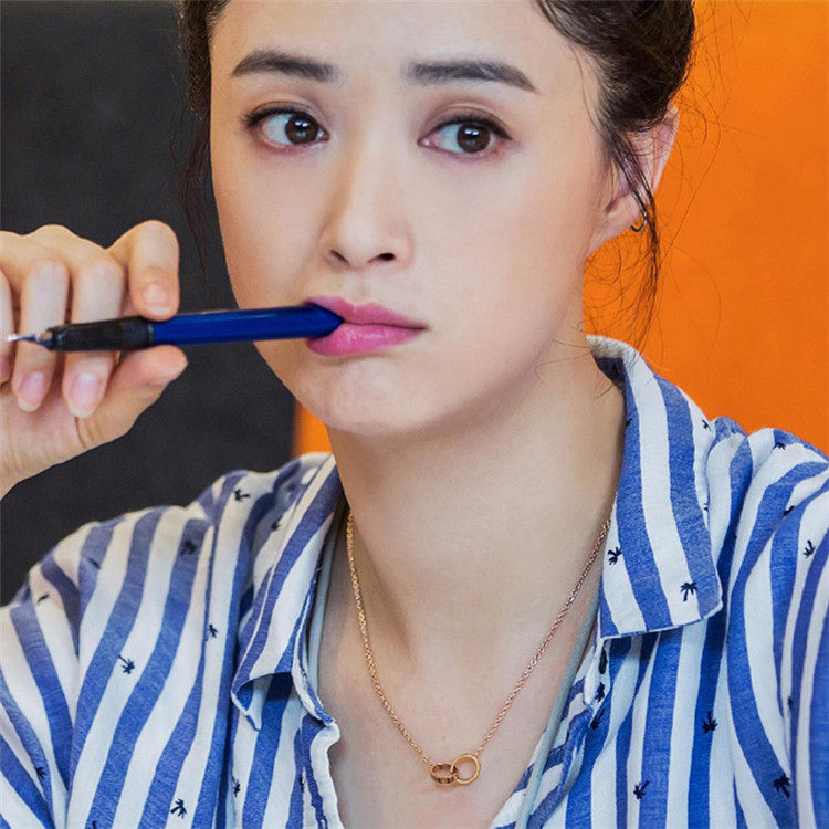 盲约夏天蒋欣同爱心双环项链女钛玫瑰18k彩金项链