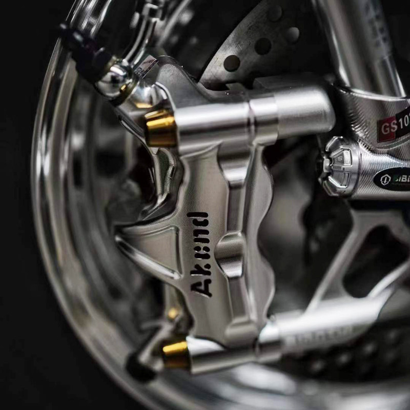 akcndd10辐射卡钳改装九号e100e125n90小牛电动车刹车装置