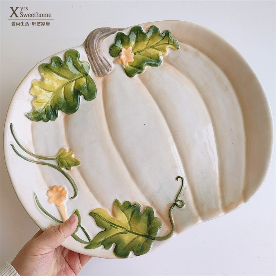 出口美国大牌陶瓷果盘浮雕南瓜造型盘子厚重釉下盘