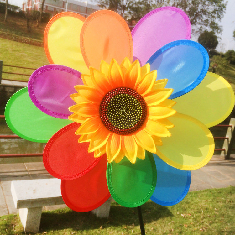 儿童幼儿园卡通地摊玩具户外双层布艺七彩太阳花风车