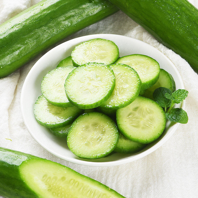 黄瓜新鲜生吃水果小青瓜应当当季荷兰时令蔬菜黄瓜