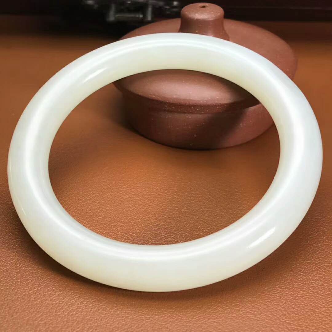 保真一级白新疆新疆和田玉籽手镯手饰