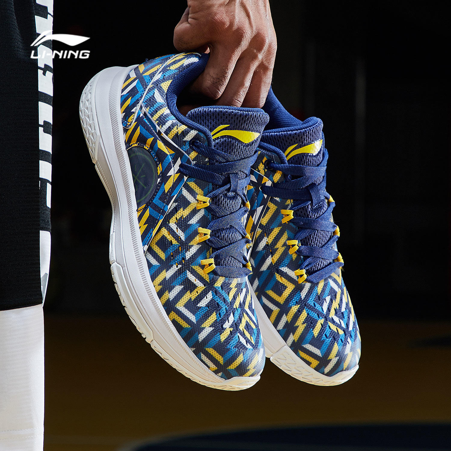 李宁篮球鞋男韦德系列幻夜新款春秋季李宁云减震战靴正品运动鞋男