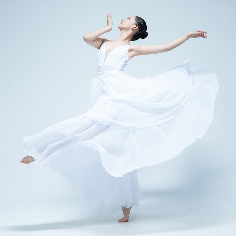 飘逸练习艺考裙摆气质裁缝演出服舞蹈现代舞现代现代舞服装