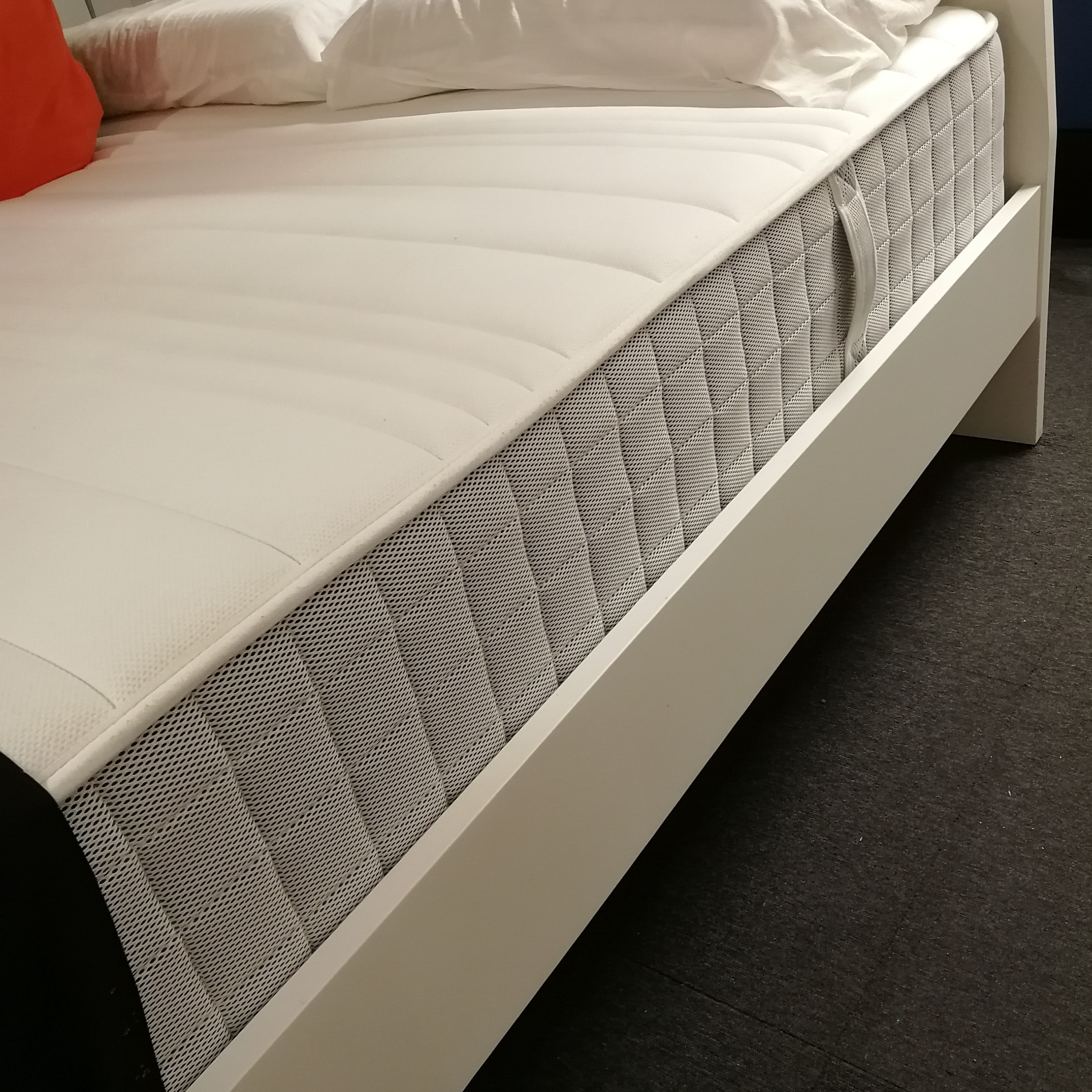 宜家菲因维尔袋装弹簧床垫硬型淡灰色国内代购弹簧床垫