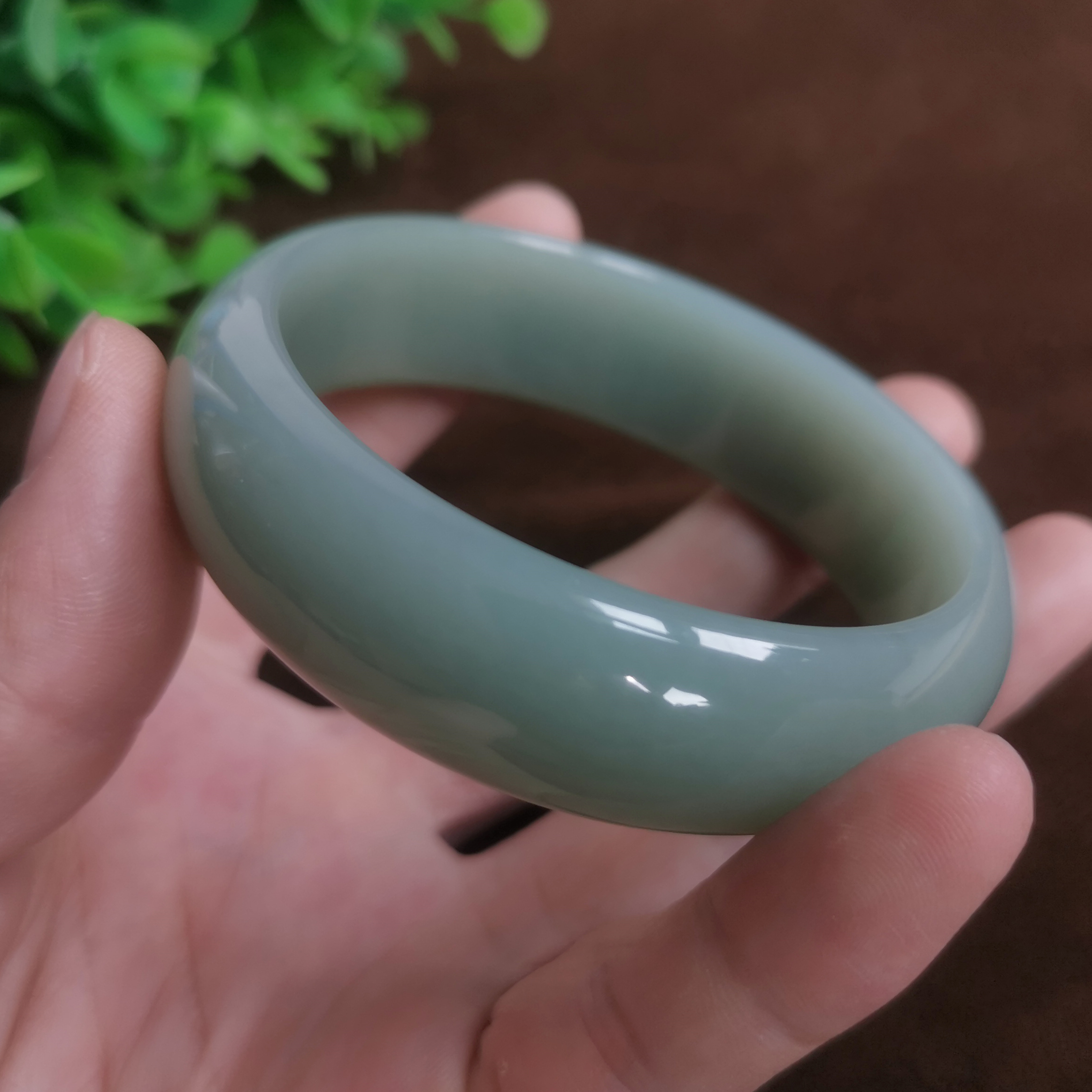 新疆和田玉手手镯且末蓝玉玉石镯子收藏大号手饰