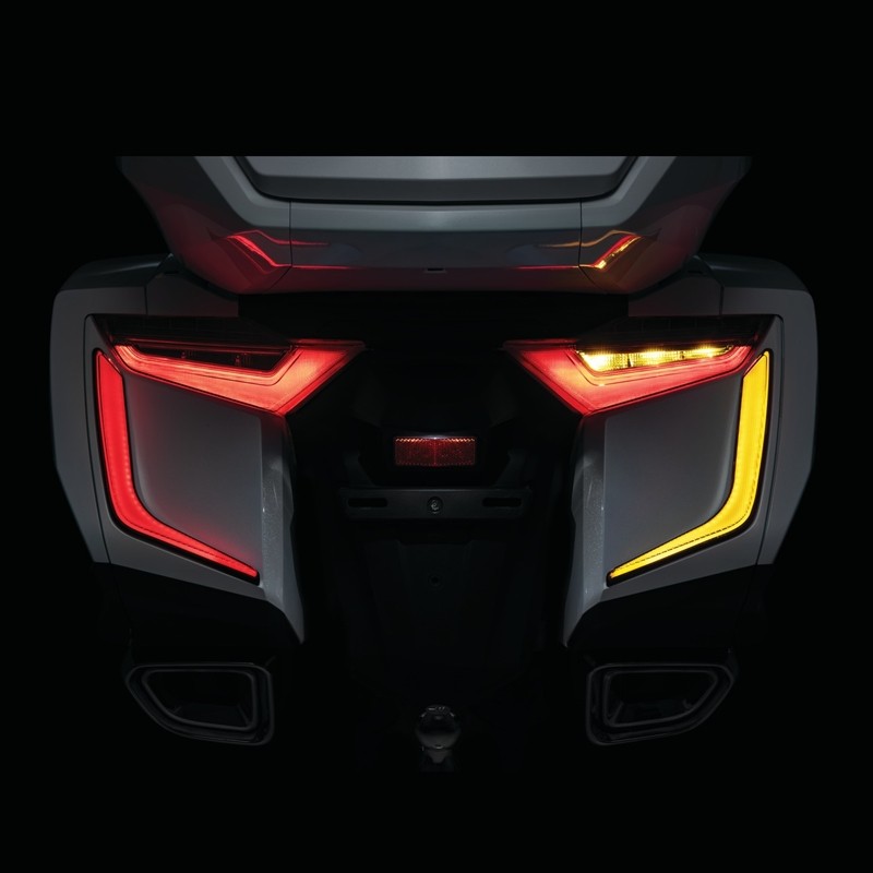 年后新款金翼gl1800改装后边箱灯kuryakynled尾灯其他摩托车用品