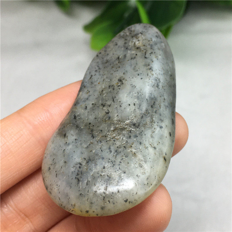 好型点墨青花花籽手玩件新疆和田青花玉籽料原石珠宝奇石