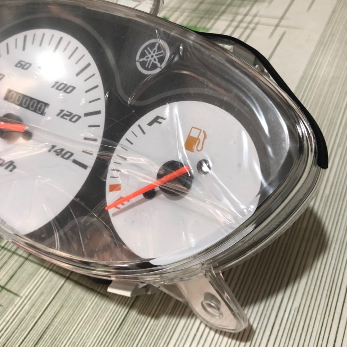 雅马哈迅鹰zy125t-6电喷原装正品仪表码表油表里程表摩托车仪表