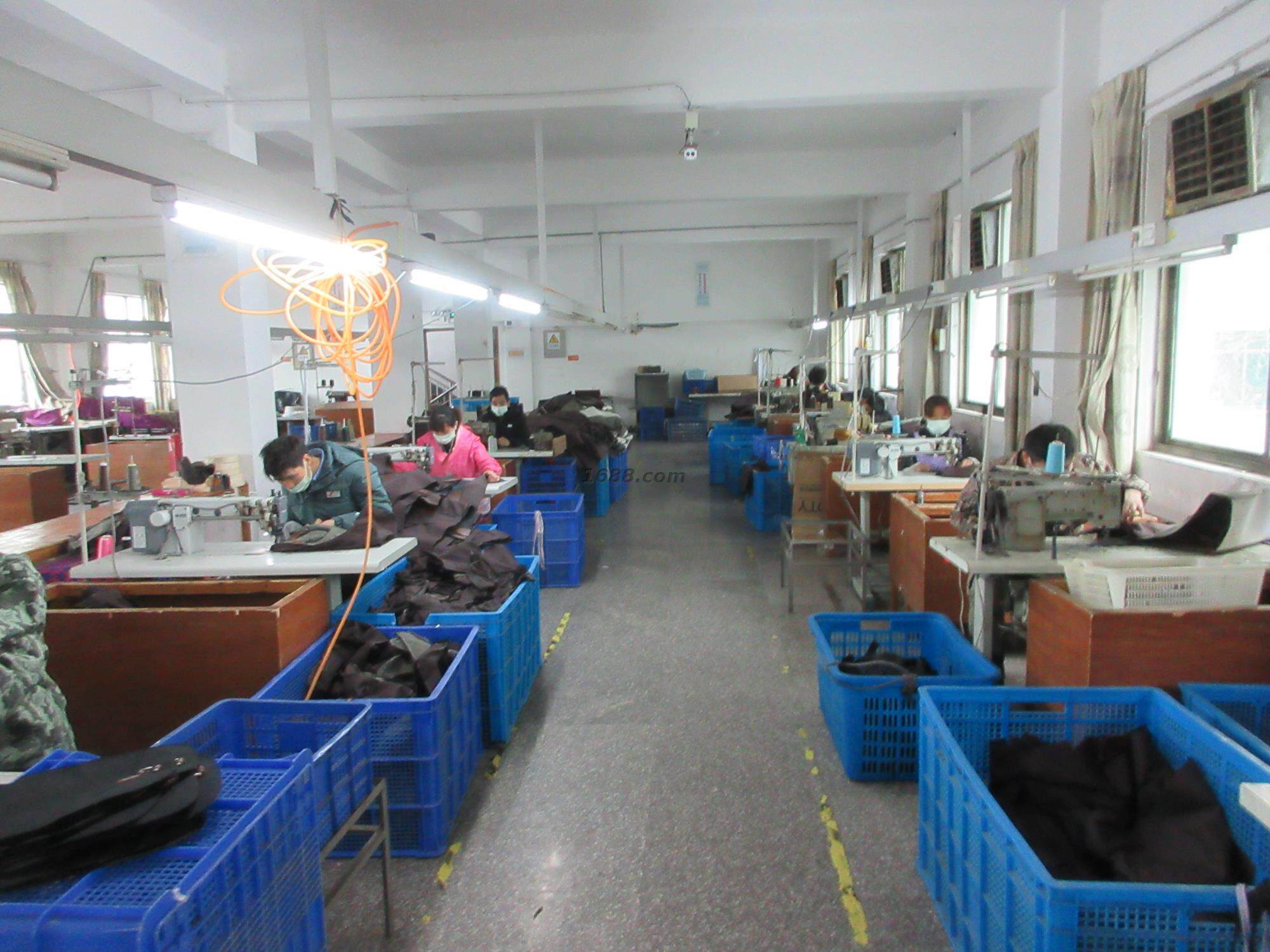 义乌市义亭希波丹箱包厂