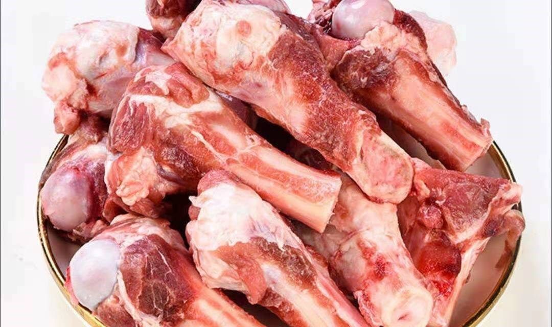 4斤猪大猪肉筒子棒子骨猪骨头腿骨生猪肉