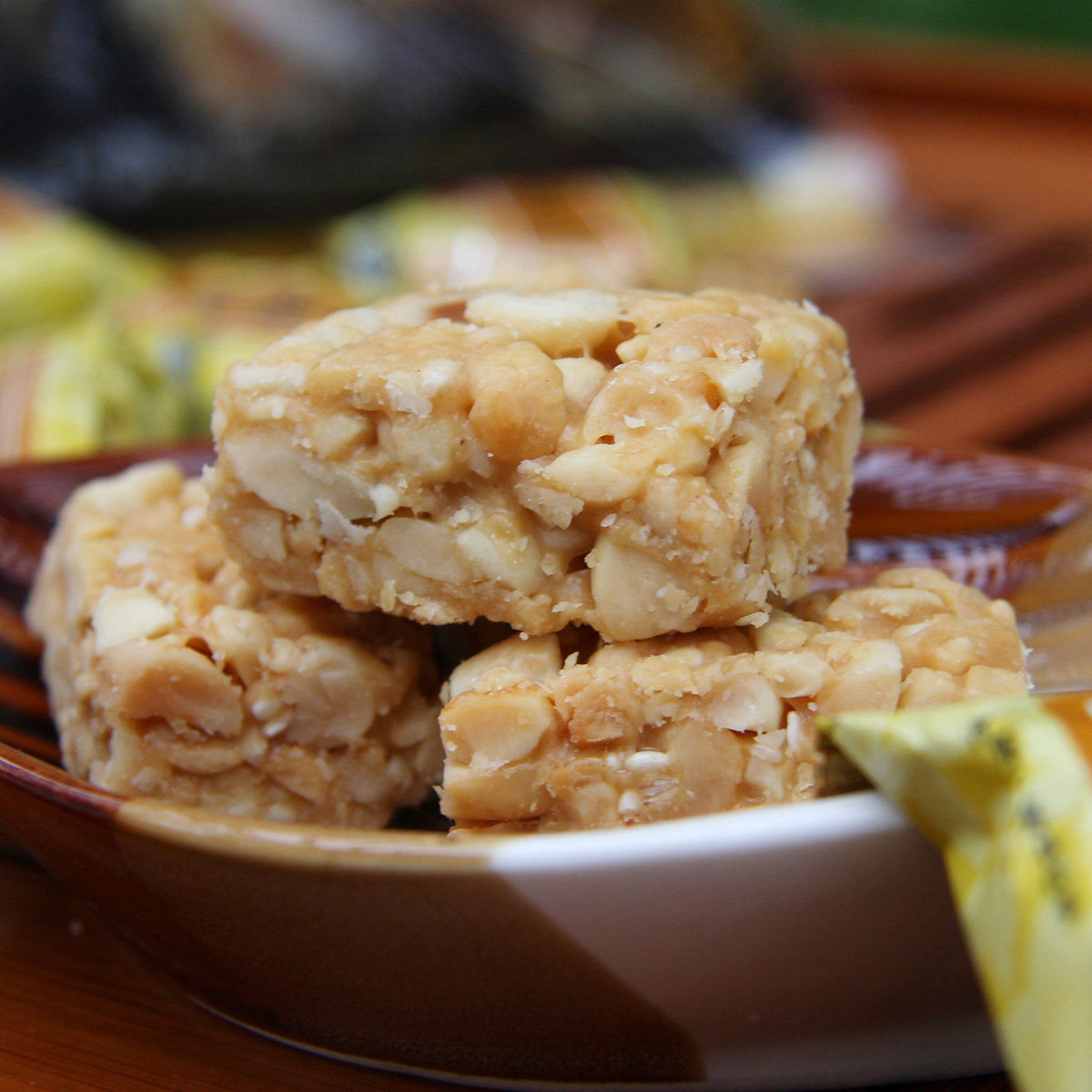 开封特产七味草花生酥果仁酥四种口味礼盒装228克4盒限地区包邮