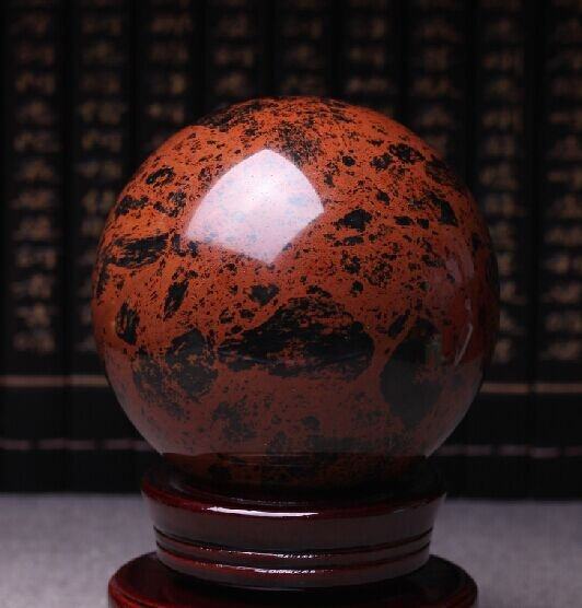 红曜石水晶球摆件