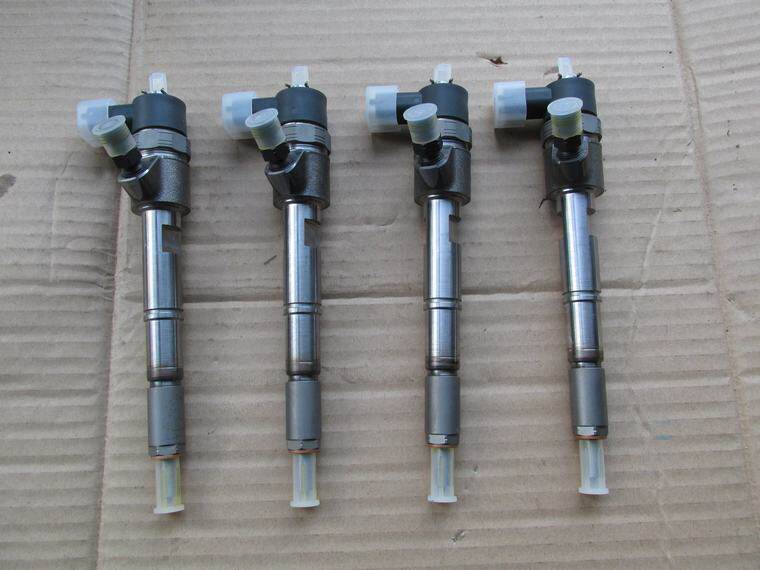 喷油嘴适用曙光黄海旗胜f1喷油vm发动机柴油喷油嘴