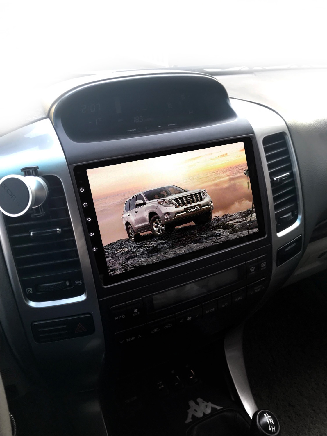 适用于丰田新老普拉多安卓导航老霸霸道声控全景智能车机导航
