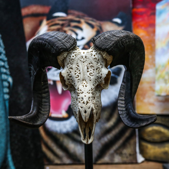 代购tribal特别手作创意部落大角羊头头骨镂空摆件