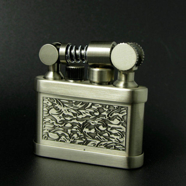 打火机进口日本mk双面精雕唐草复古煤油杠杆型煤油打火机