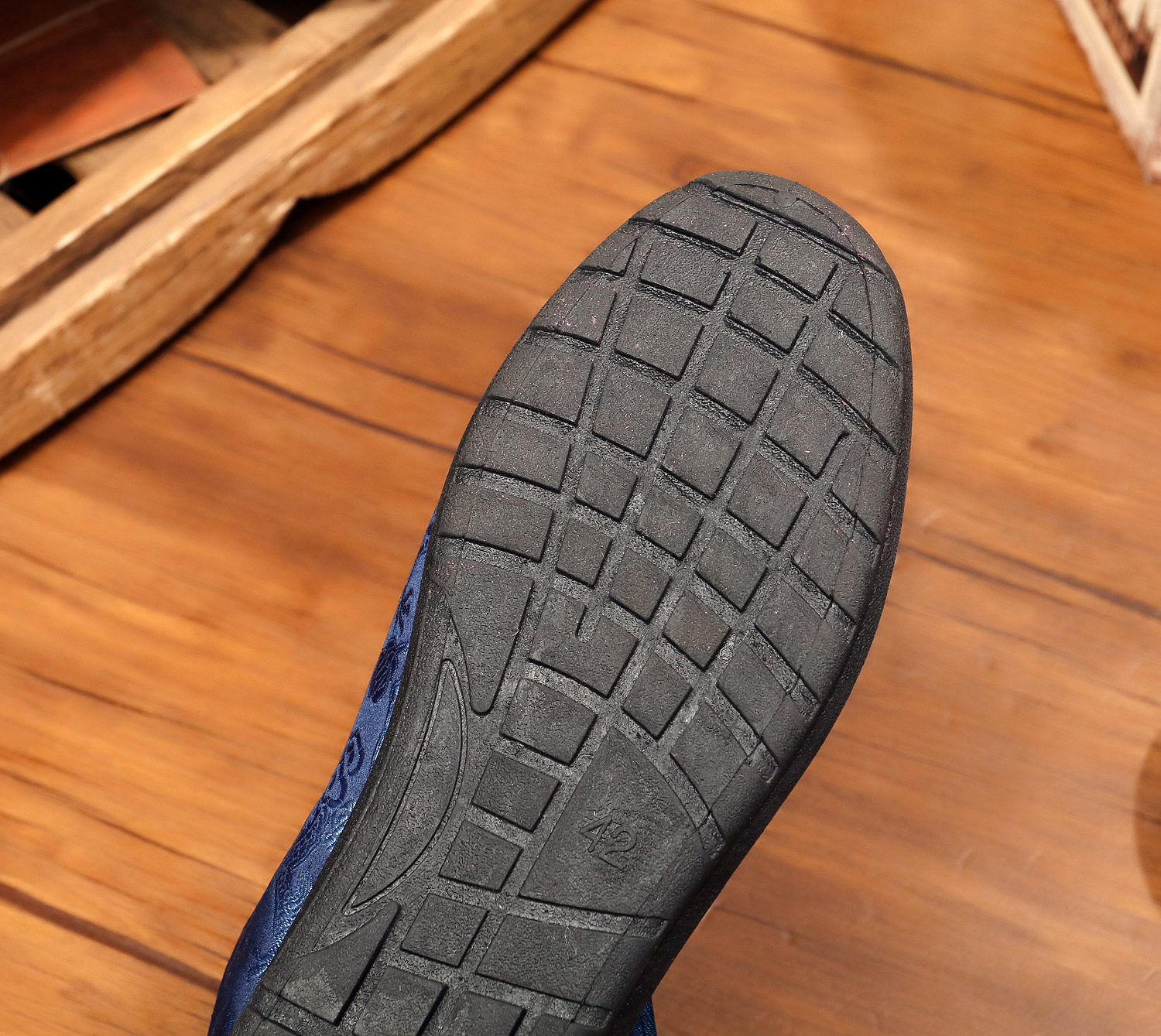 锦缎龙纹中老年洒鞋撒鞋休闲鞋居士修士功夫一脚布鞋