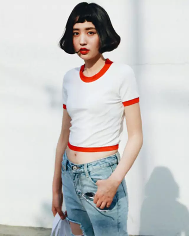 这些衣服只有小胸mm穿才好看