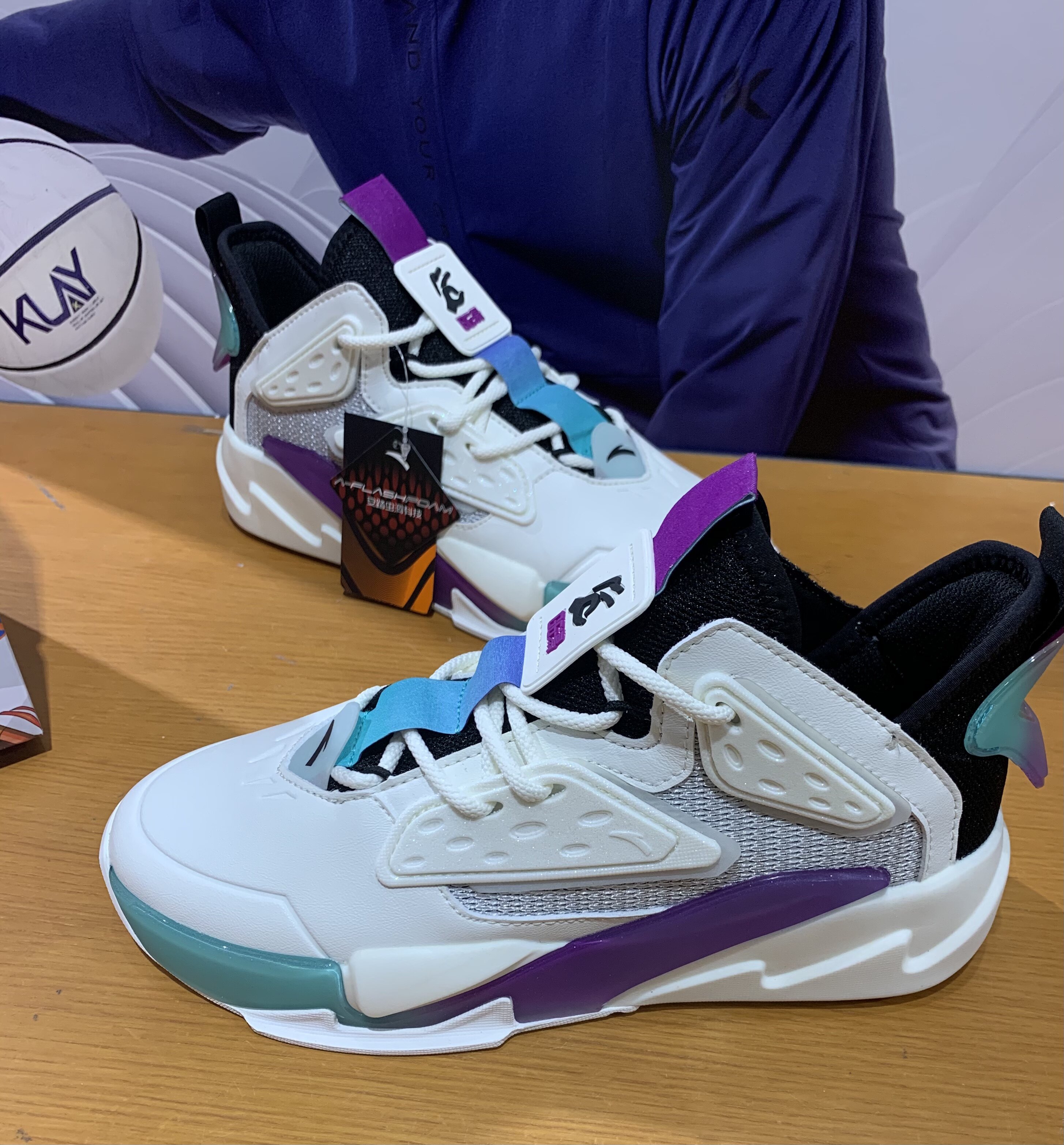 安踏篮球休闲霸道鞋板文化运动鞋汤篮球g6新款板鞋