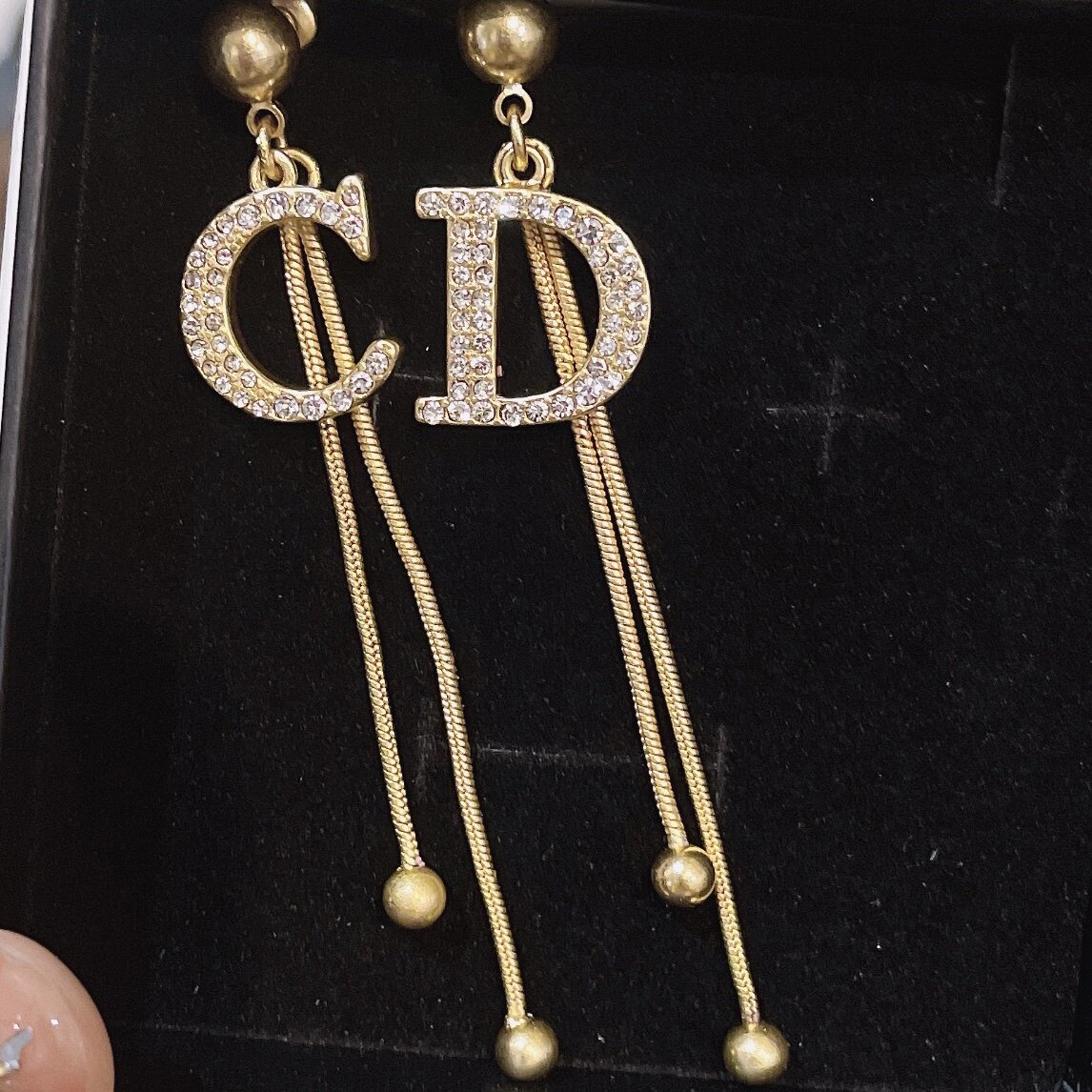 cd字母不规则金球流苏不对称ab时尚百搭气质耳环