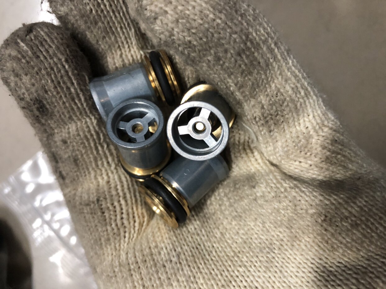 大众众新帕萨特途观cc高尔夫迈腾速腾缸盖单向阀发动机总成及部件