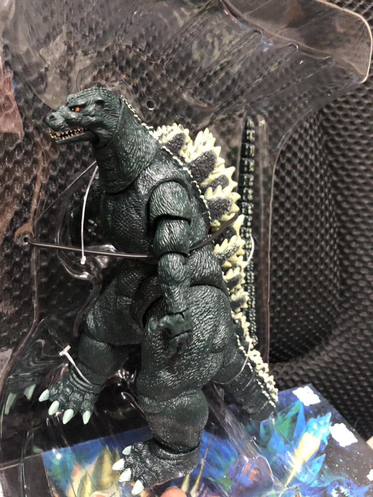 neca太空哥斯拉吉拉1994破坏降临基多多拉可动手办