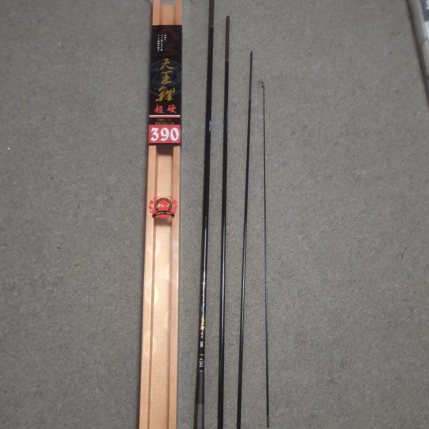 法莱天王鲤鱼4.8m5.47.2米碳素调台钓竿湖库野超轻台钓竿