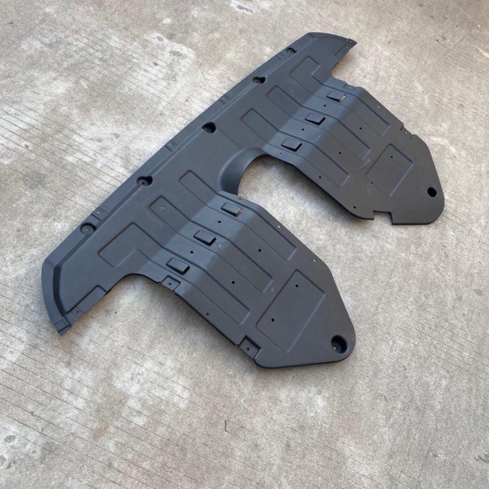 护板使用用于众泰sr7发动发动机机下sr9水箱车底防护板