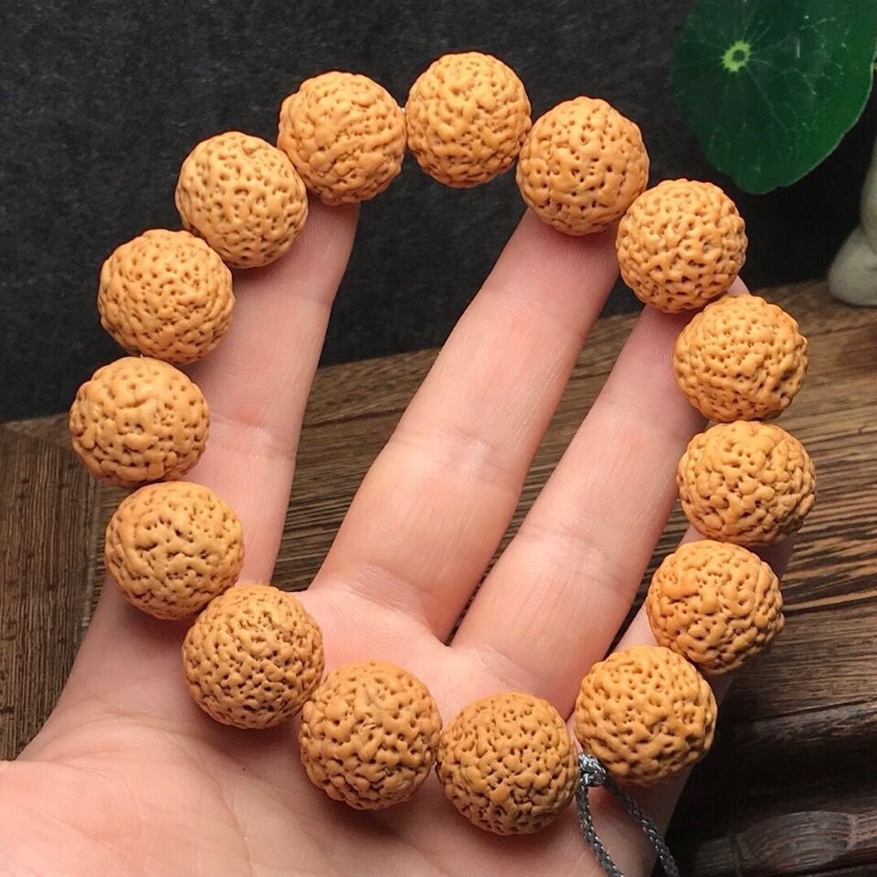 精选密纹满肉佛螺菩提子佛罗大金刚菩提蜂窝男士手串