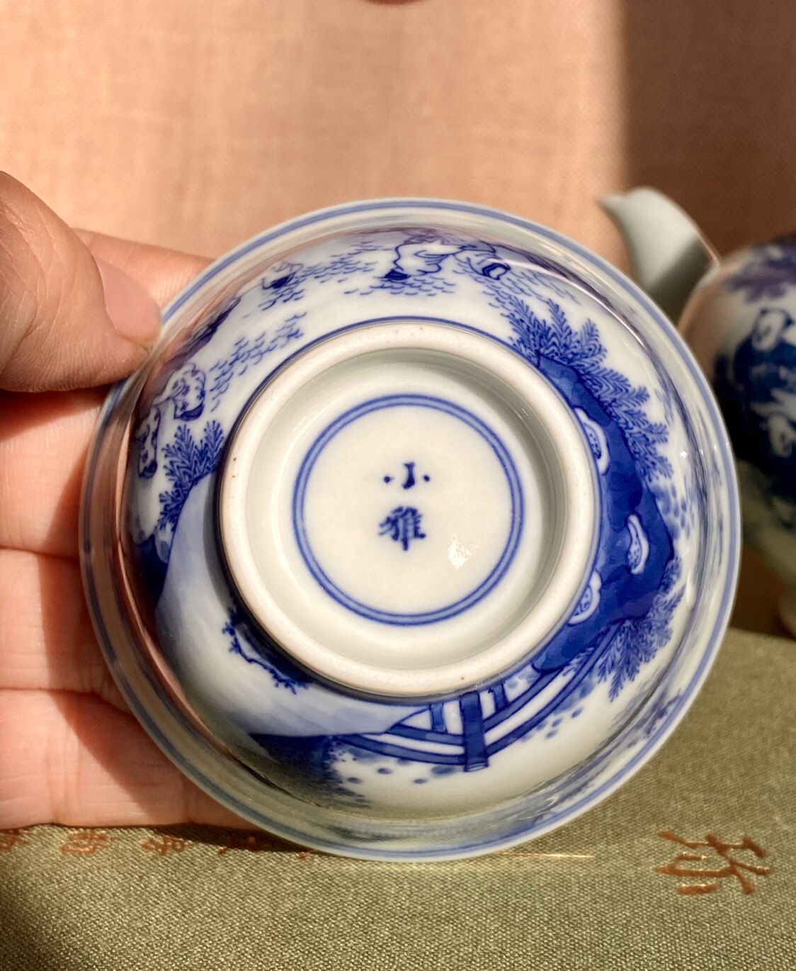 小雅景德镇阮定荣造手绘青花青花瓷瓷器婴戏舞狮茶杯