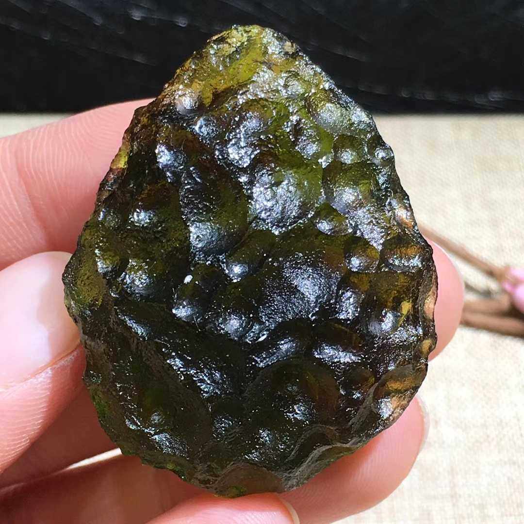 正品捷克陨石原石吊坠水晶饰品裸石随行把玩项坠