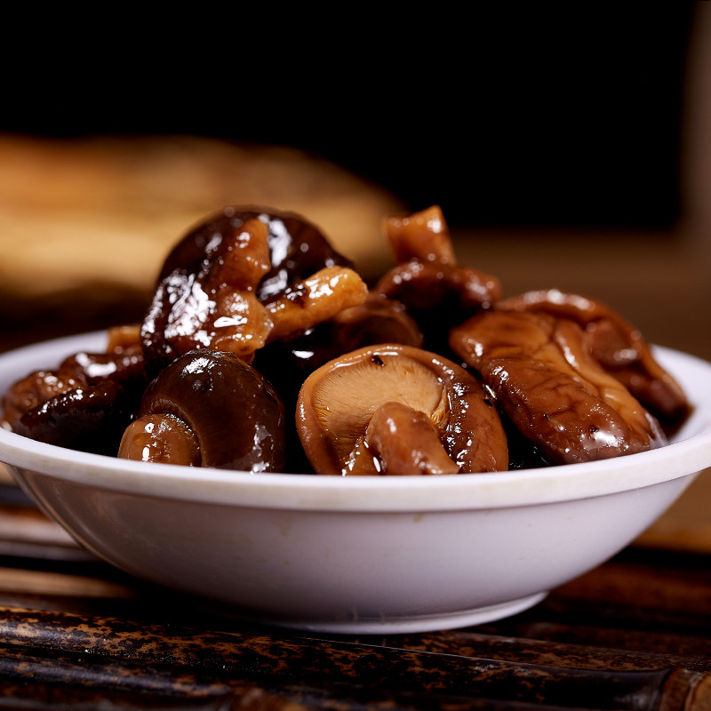 酒店冷盘凉拌拌菜美味油焖珍珠香菇开袋即食香菇类