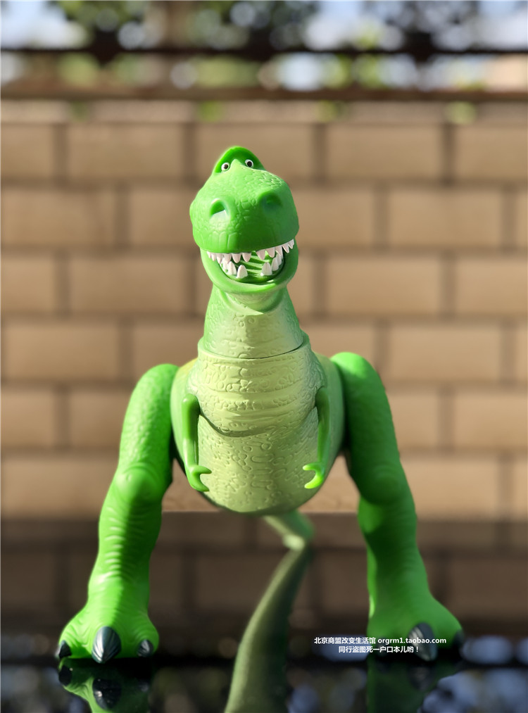 迪士尼电影尺寸代购玩具总动员真品抱抱龙无盒无包手办