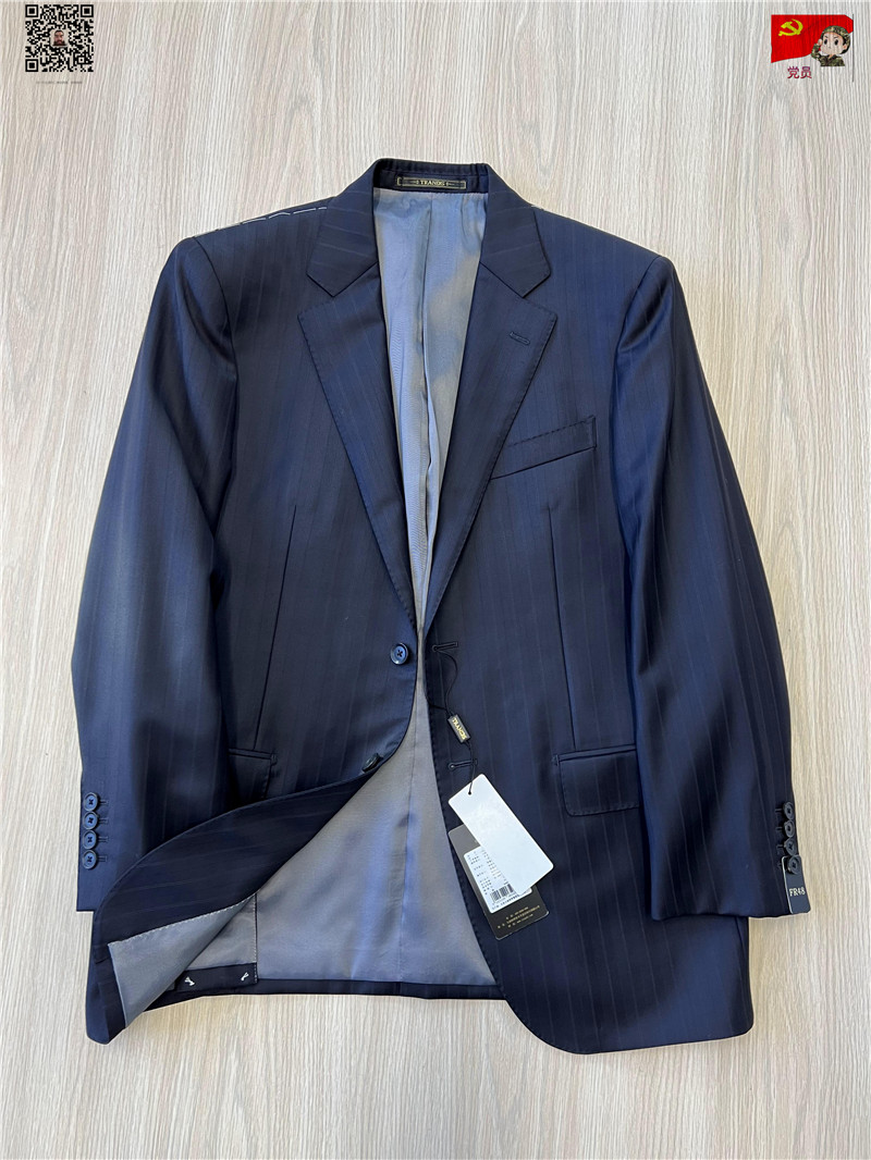 150支纱线TRANDS创世黑色暗条纹羊毛西服后双开英国进口面料
