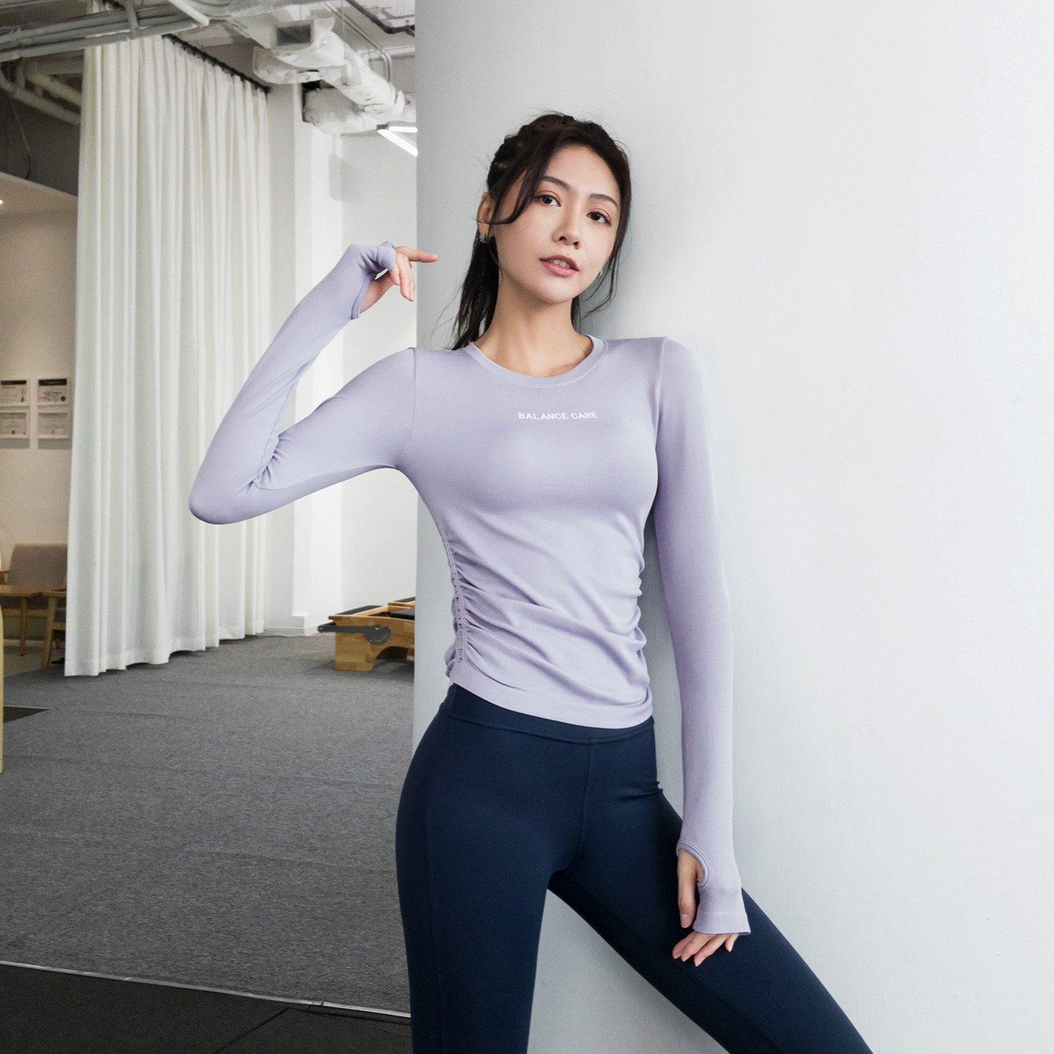 秋冬紧身瑜伽服女跑步训练撸铁健身服长袖高弹健身衣