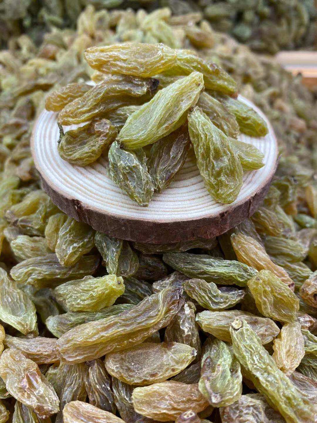 2020新疆吐鲁番绿香妃特特大葡萄干香妃王新货新货葡萄干