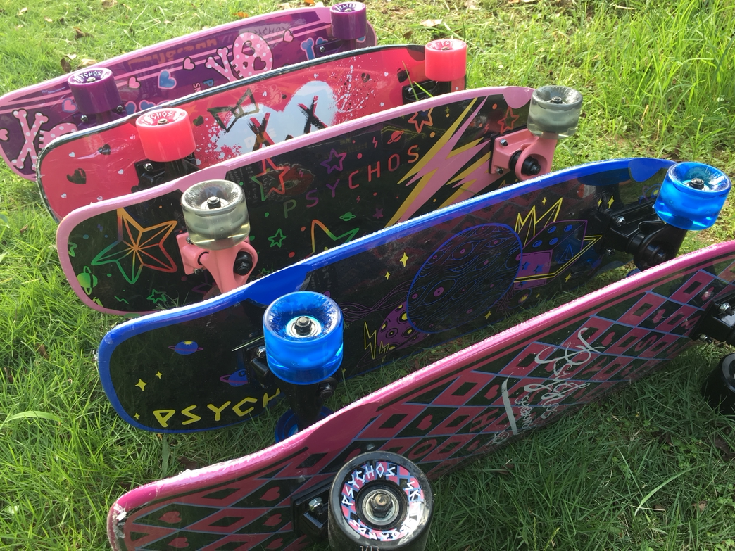 沸点psychos单翘滑板 小鱼板香蕉板 刷街代步滑板 jump滑板店
