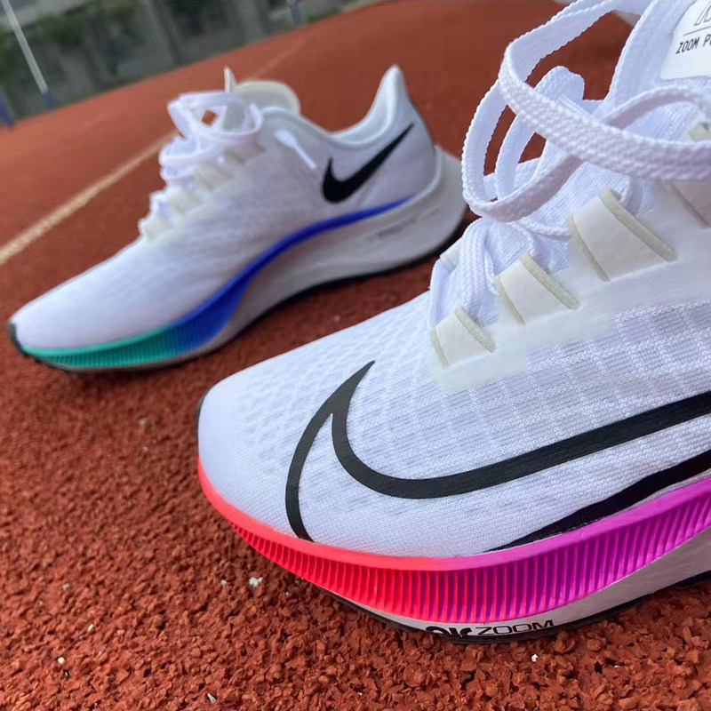 nike耐克airzoompegasus飞马37女子白彩虹减震跑步鞋