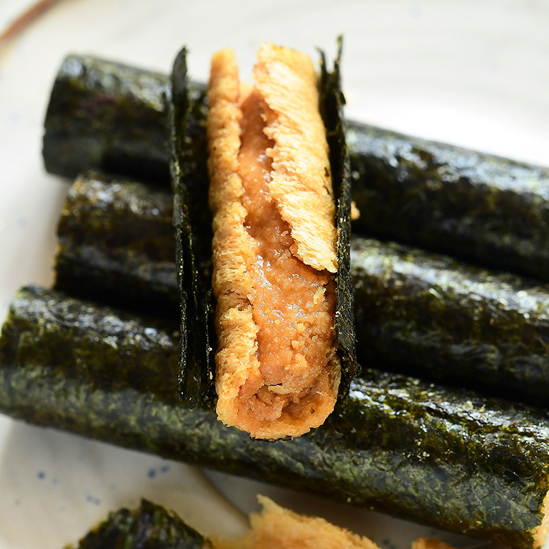 海苔肉松卷 海苔夹心脆蛋卷即食儿童零食罐装紫菜卷