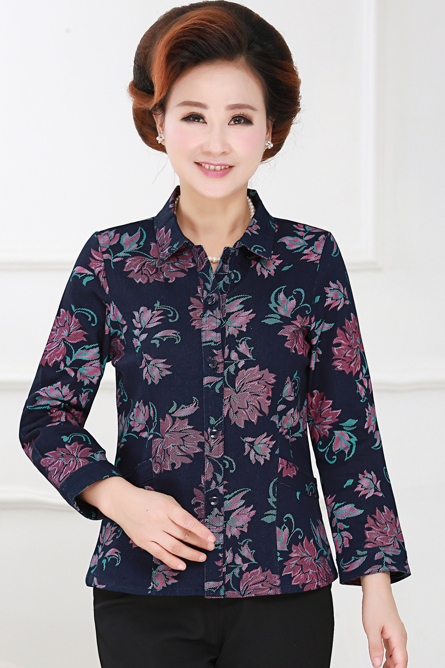 中老年新款口袋妈妈秋装长袖衬衣560岁老人纯棉衬衫