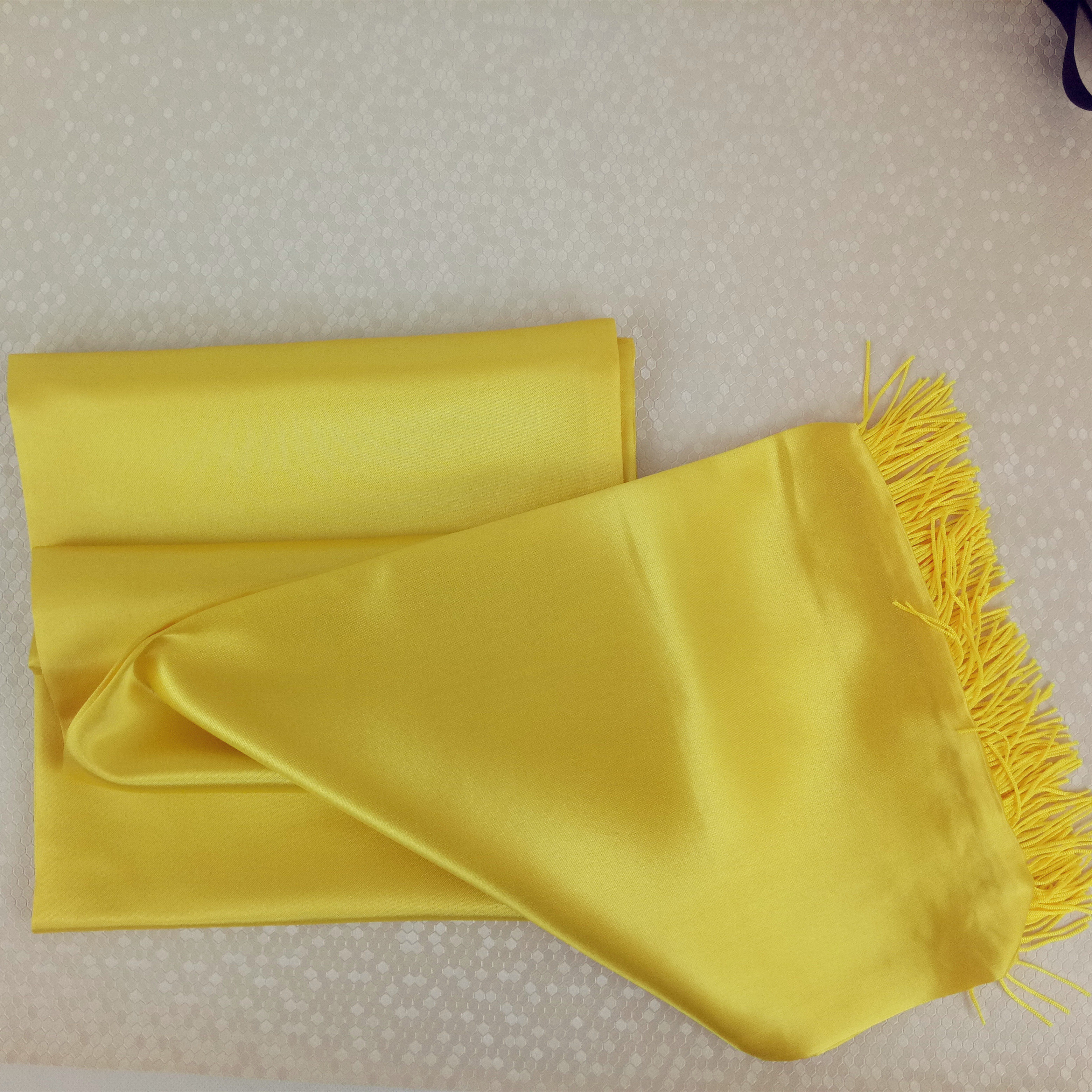 冬季宗亲会祭祖黄围巾订做logo丝绸缎面围巾寺庙开光法会活动丝巾