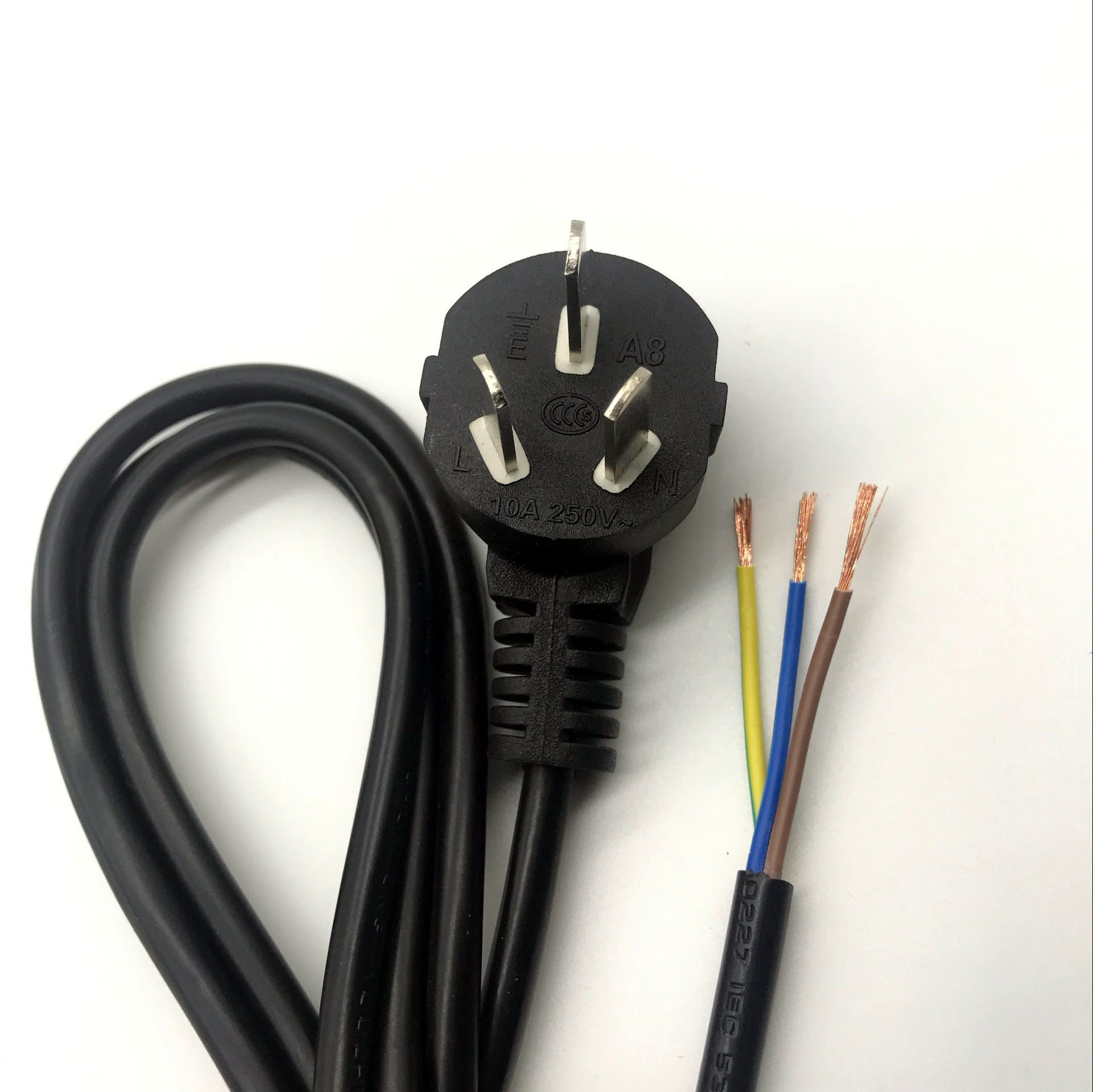 纯铜国标3*0.5平方三项带插头三孔电源3芯连接线 三插电源线