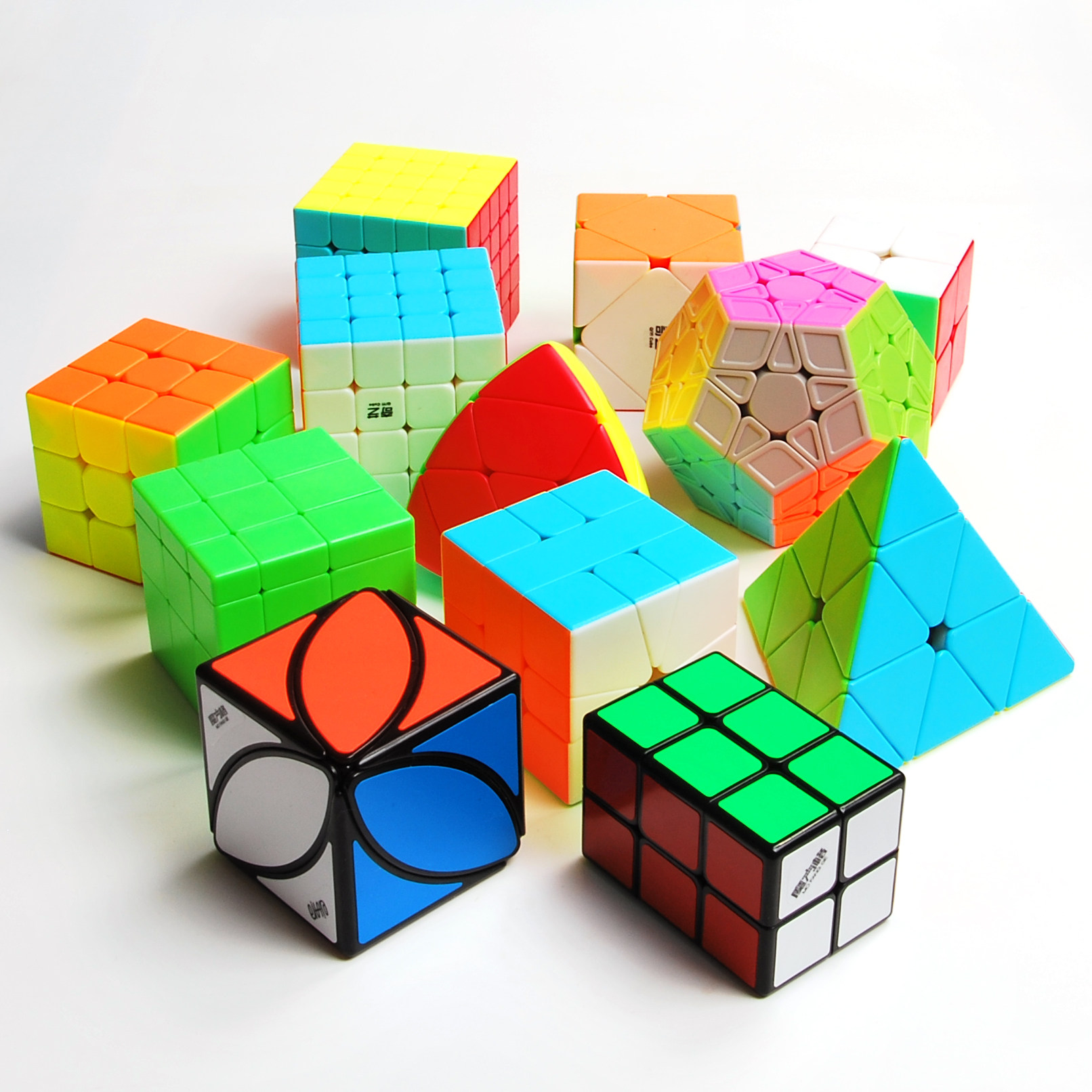 奇艺异形魔方套装全套金字塔镜面五魔方斜转sq1粽子魔方实色顺滑