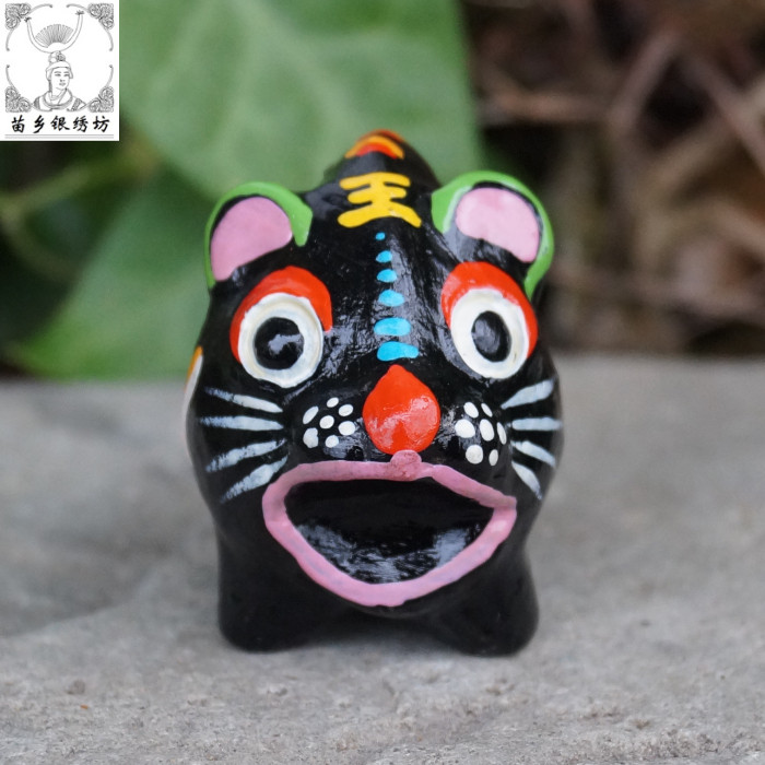 苗乡银绣贵州特产非物质文化遗产十二生肖球形黄平泥哨苗族泥哨