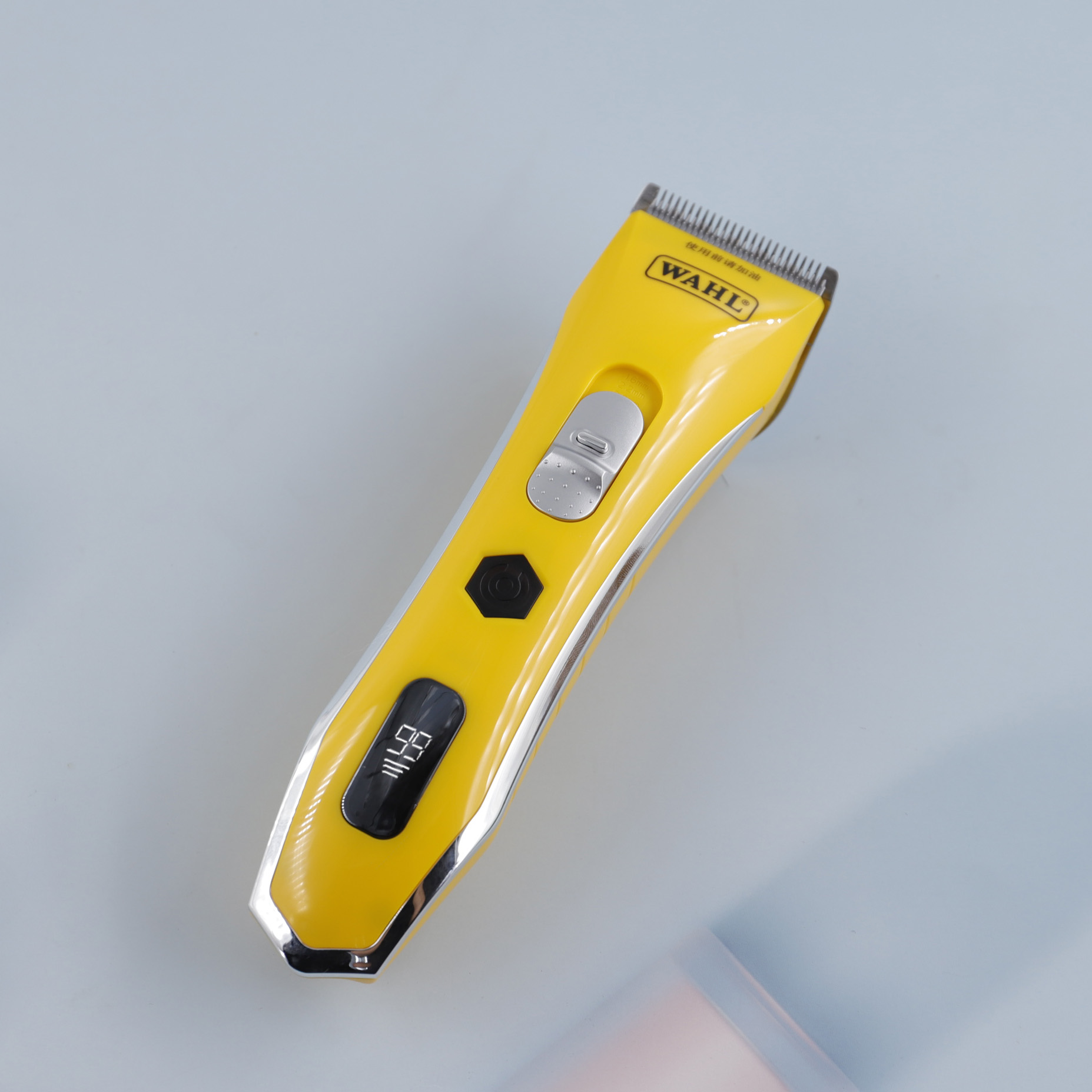 华尔22232228全新升级动力十足理发器电推电动理发器