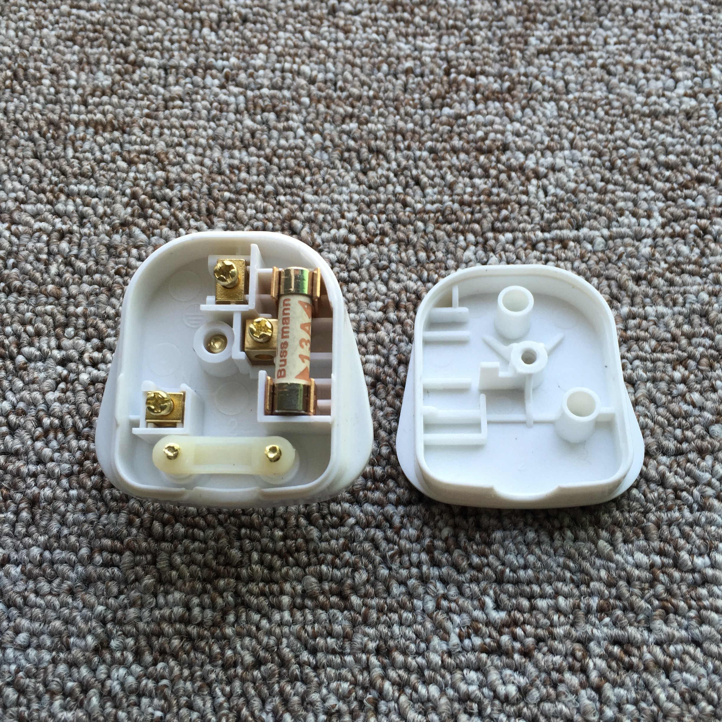 英式保险插头组装接线电源装配bs英规头带插头