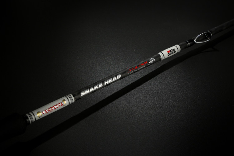 阿布复仇者三代雷强竿鼓轮套装硬调碳素枪柄路亚钓竿